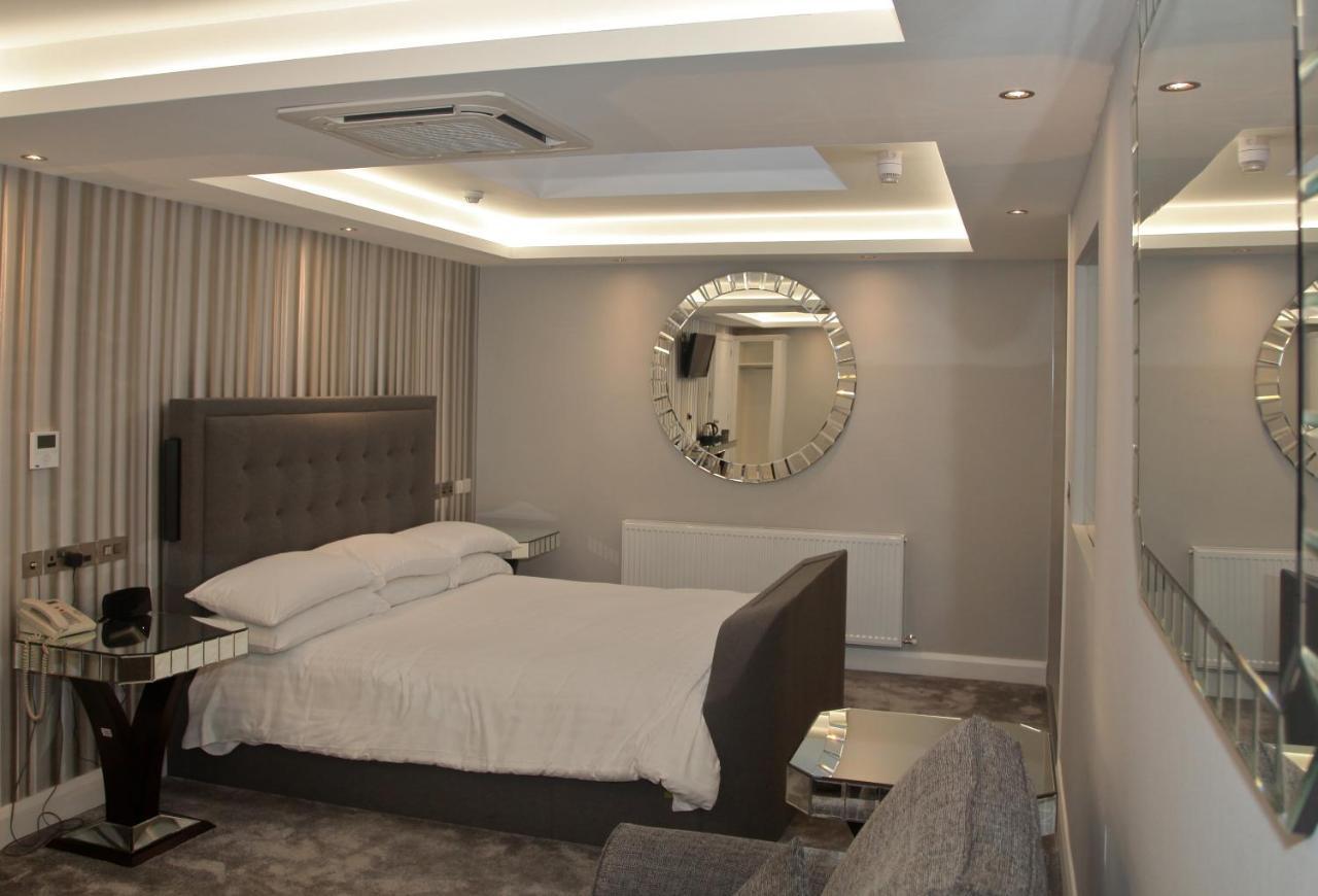 The Royal Hotel คุกส์ทาวน์ ภายนอก รูปภาพ