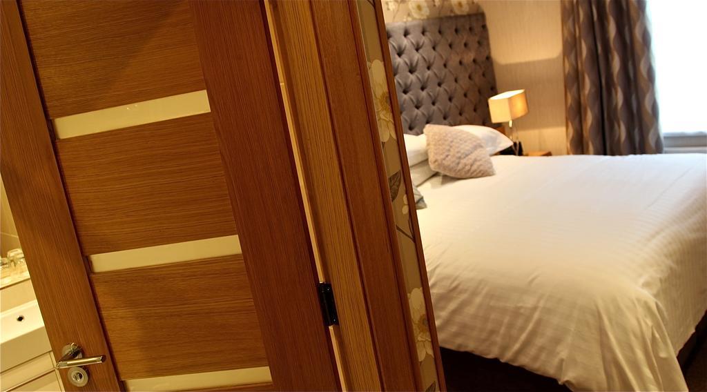 The Royal Hotel คุกส์ทาวน์ ภายนอก รูปภาพ