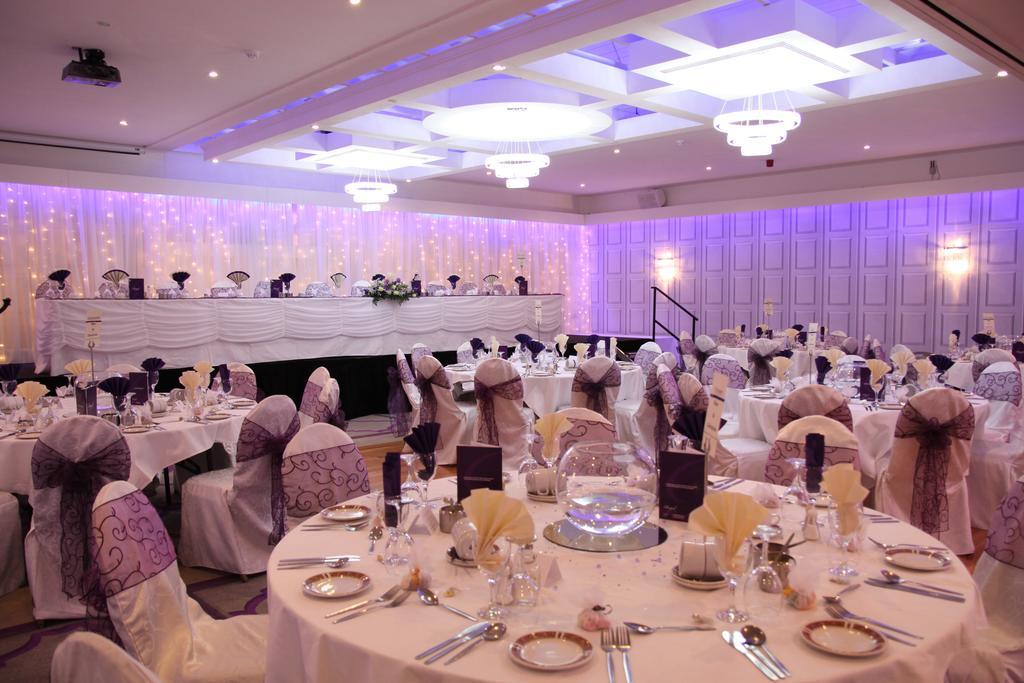 The Royal Hotel คุกส์ทาวน์ ภายนอก รูปภาพ