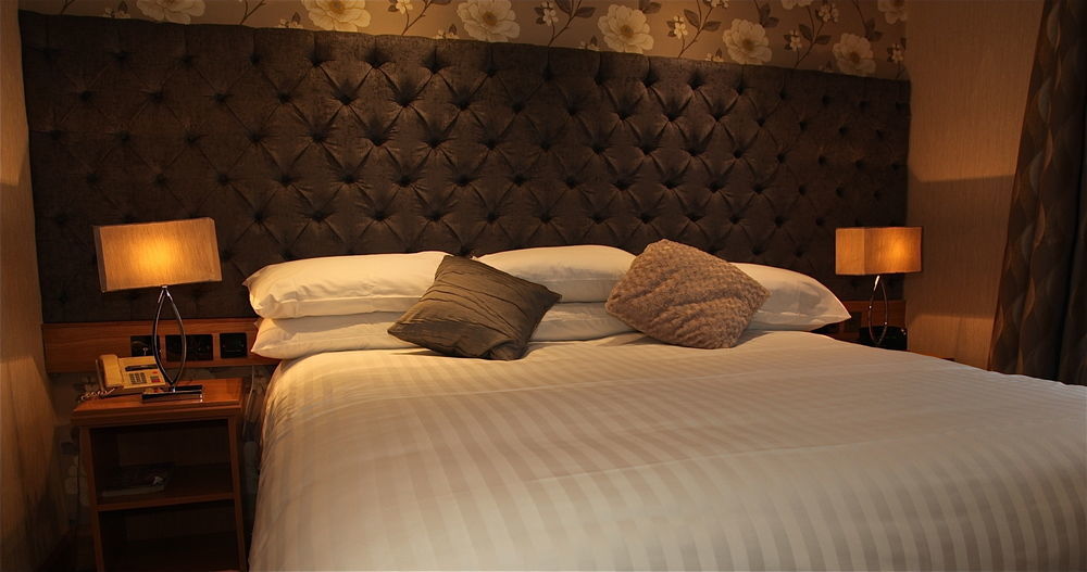 The Royal Hotel คุกส์ทาวน์ ภายนอก รูปภาพ
