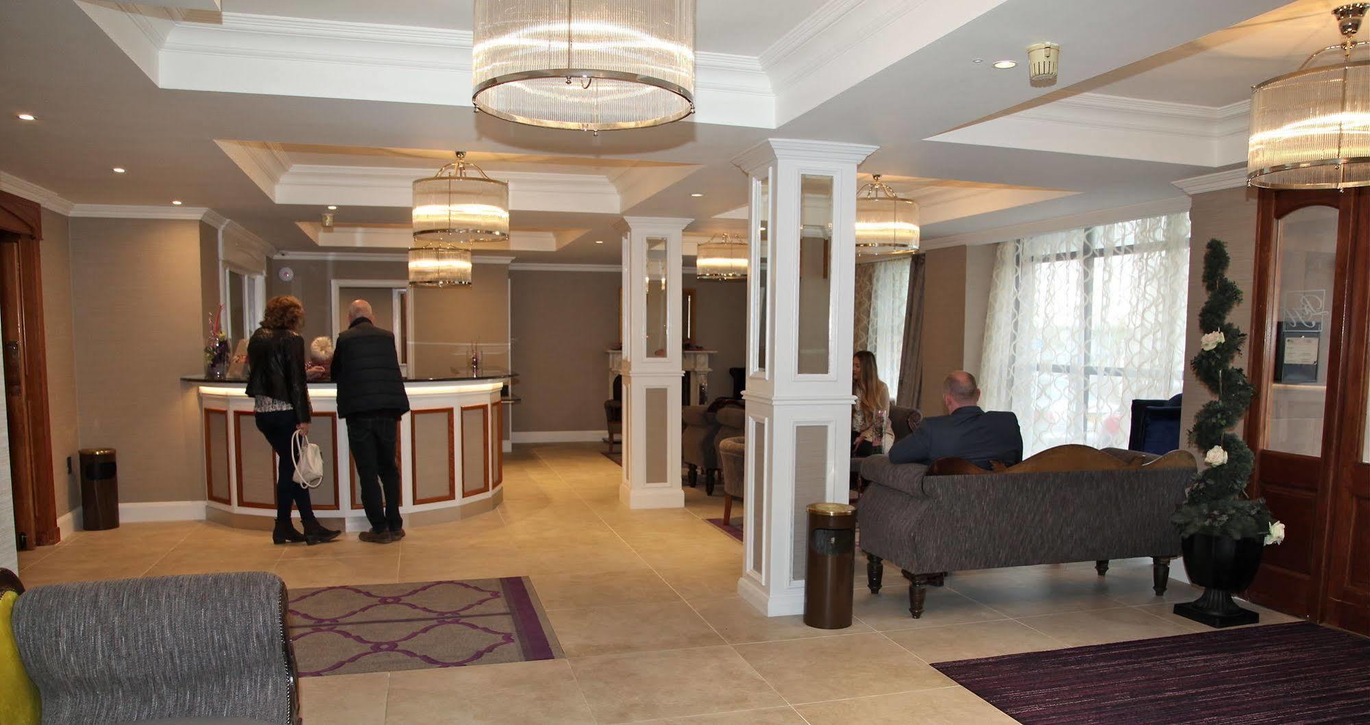 The Royal Hotel คุกส์ทาวน์ ภายนอก รูปภาพ
